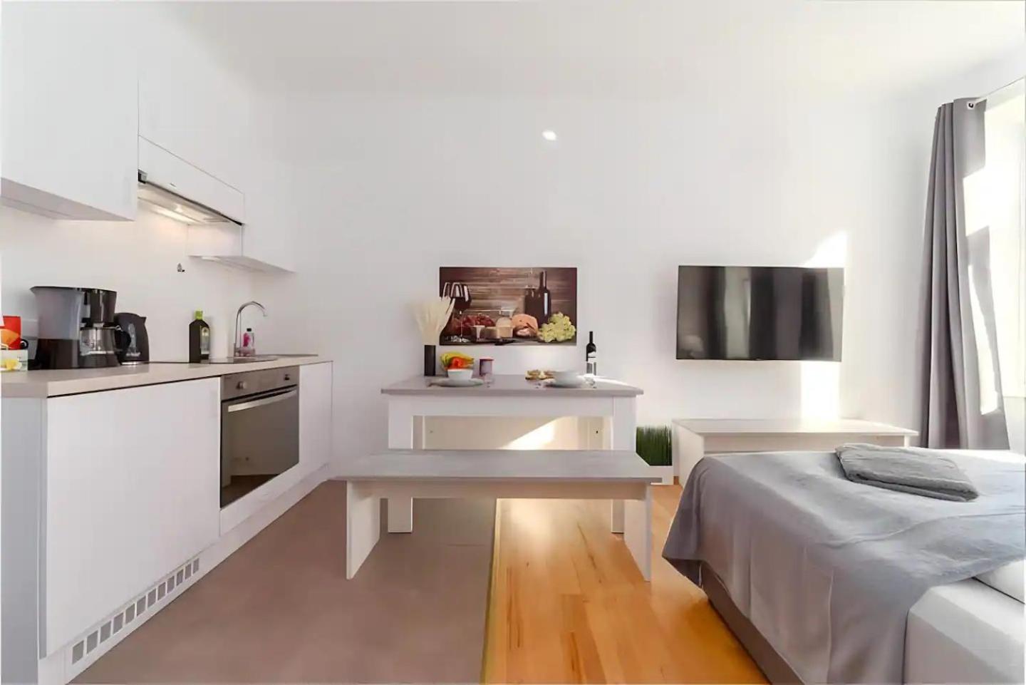 Perfect Location, 2 Min To Main Station Viena